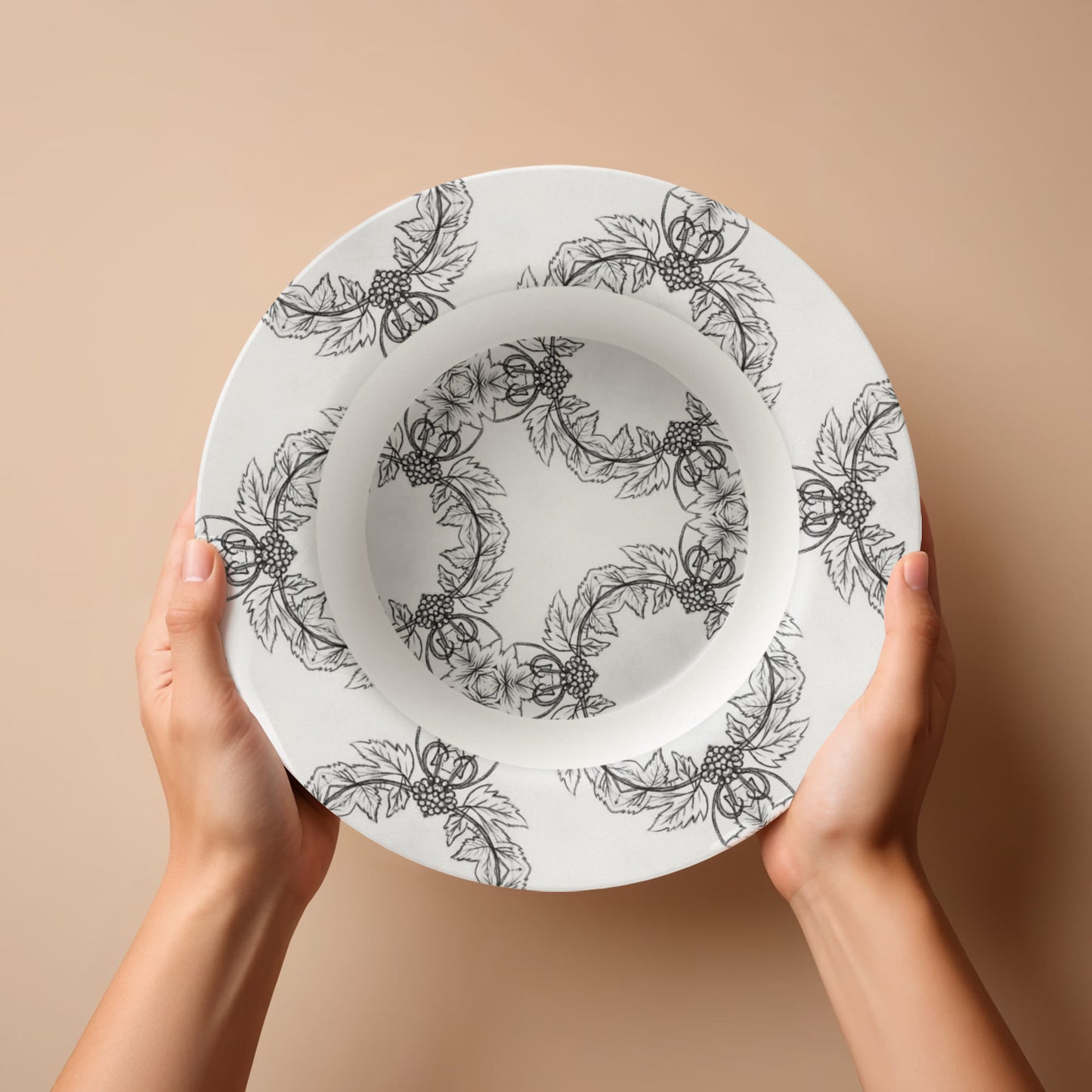 The Grape Wreaths 8.5" Bowl