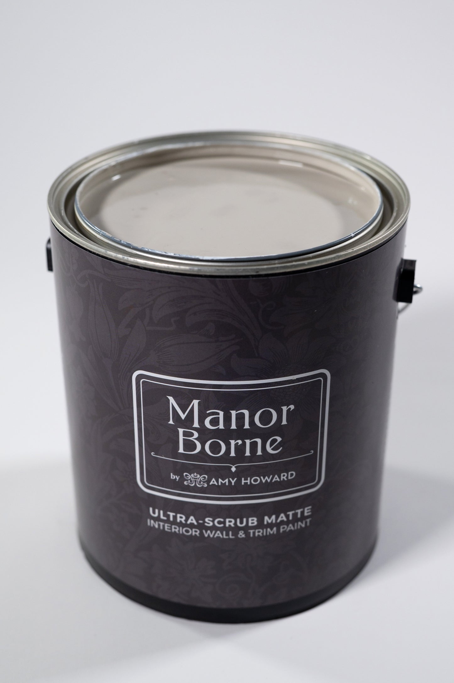 Farmhouse Chic - Manor Borne Wall Paint