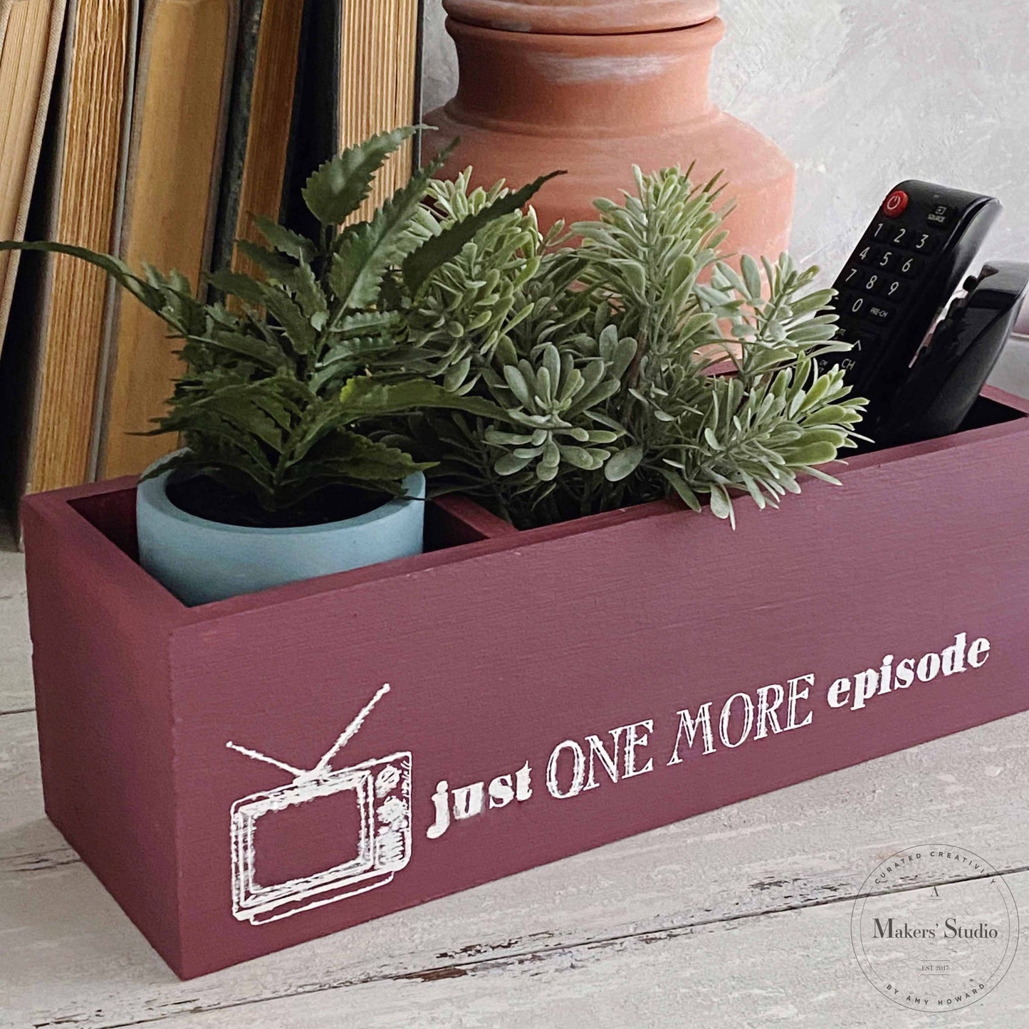 Homebody - Mesh Stencil 8.5x11