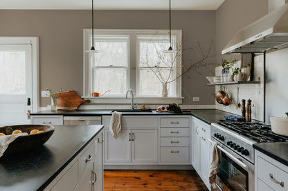 Made From Scratch - Manor Borne Wall Paint
