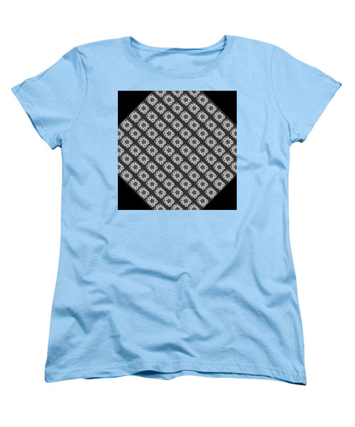Flower Doodle Pattern I - Women's T-Shirt (Standard Fit)