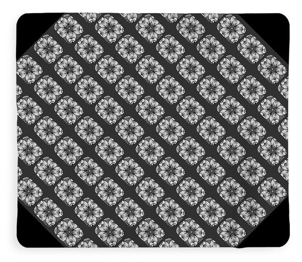 Flower Doodle Pattern I - Blanket