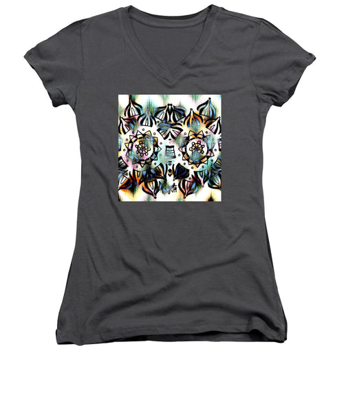 Owl Eyes II - Women's V-Neck