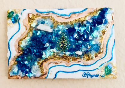 🔴SOLD🔴 Mini Geode Crystal Resin Glass with Druzy and Angel Aura Quartz Abstract Modern