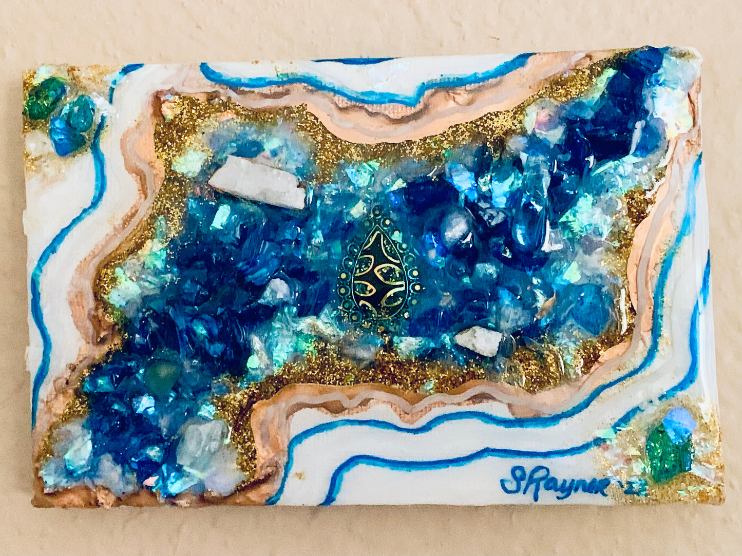 🔴SOLD🔴 Mini Geode Crystal Resin Glass with Druzy and Angel Aura Quartz Abstract Modern